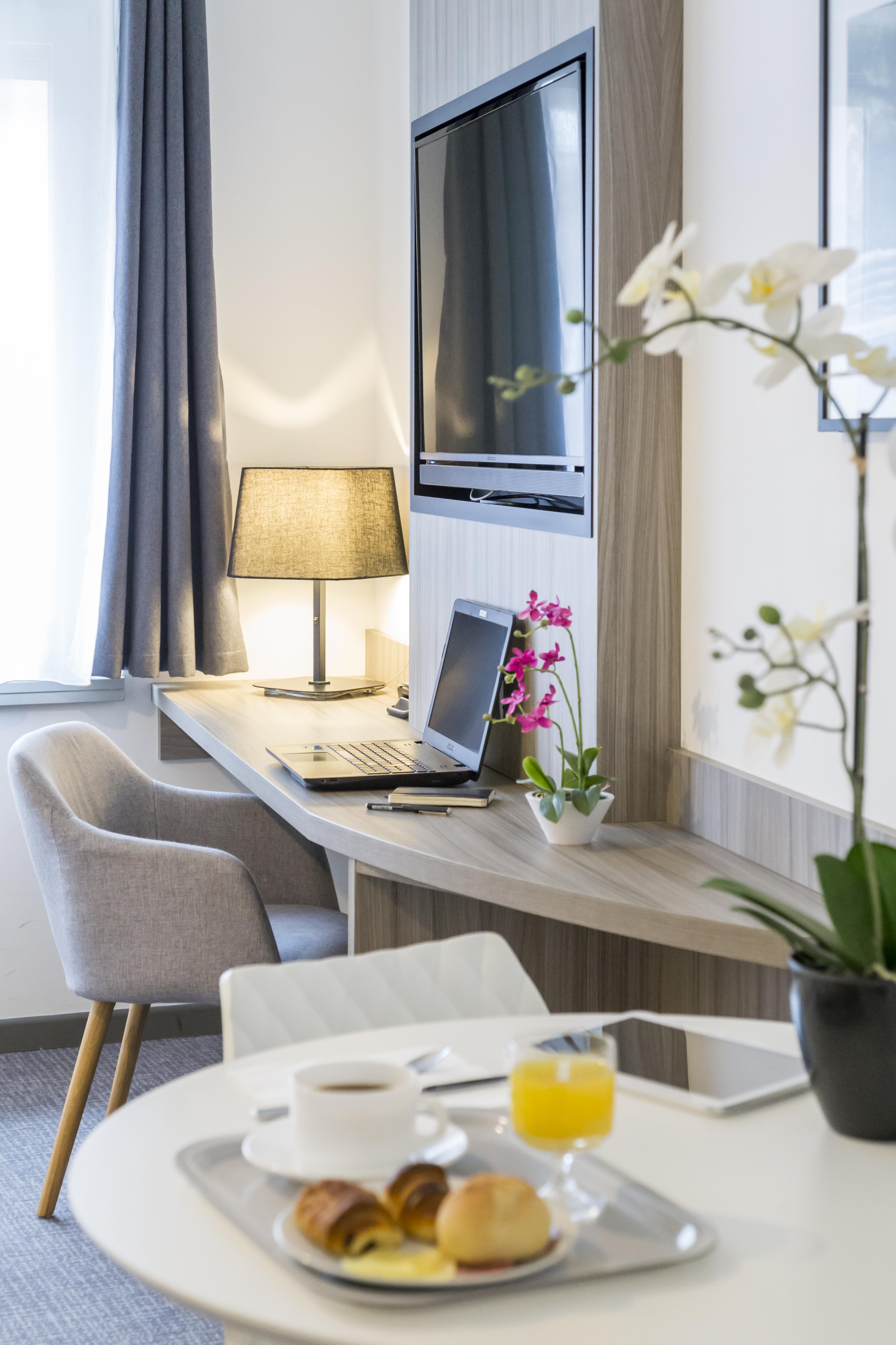Nemea Appart Hotel Elypseo Strasbourg Port Экстерьер фото