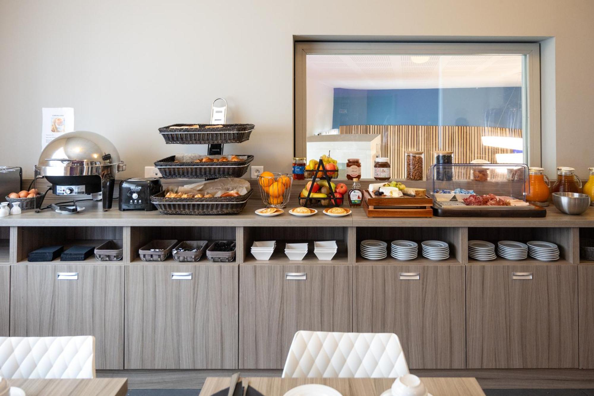 Nemea Appart Hotel Elypseo Strasbourg Port Экстерьер фото
