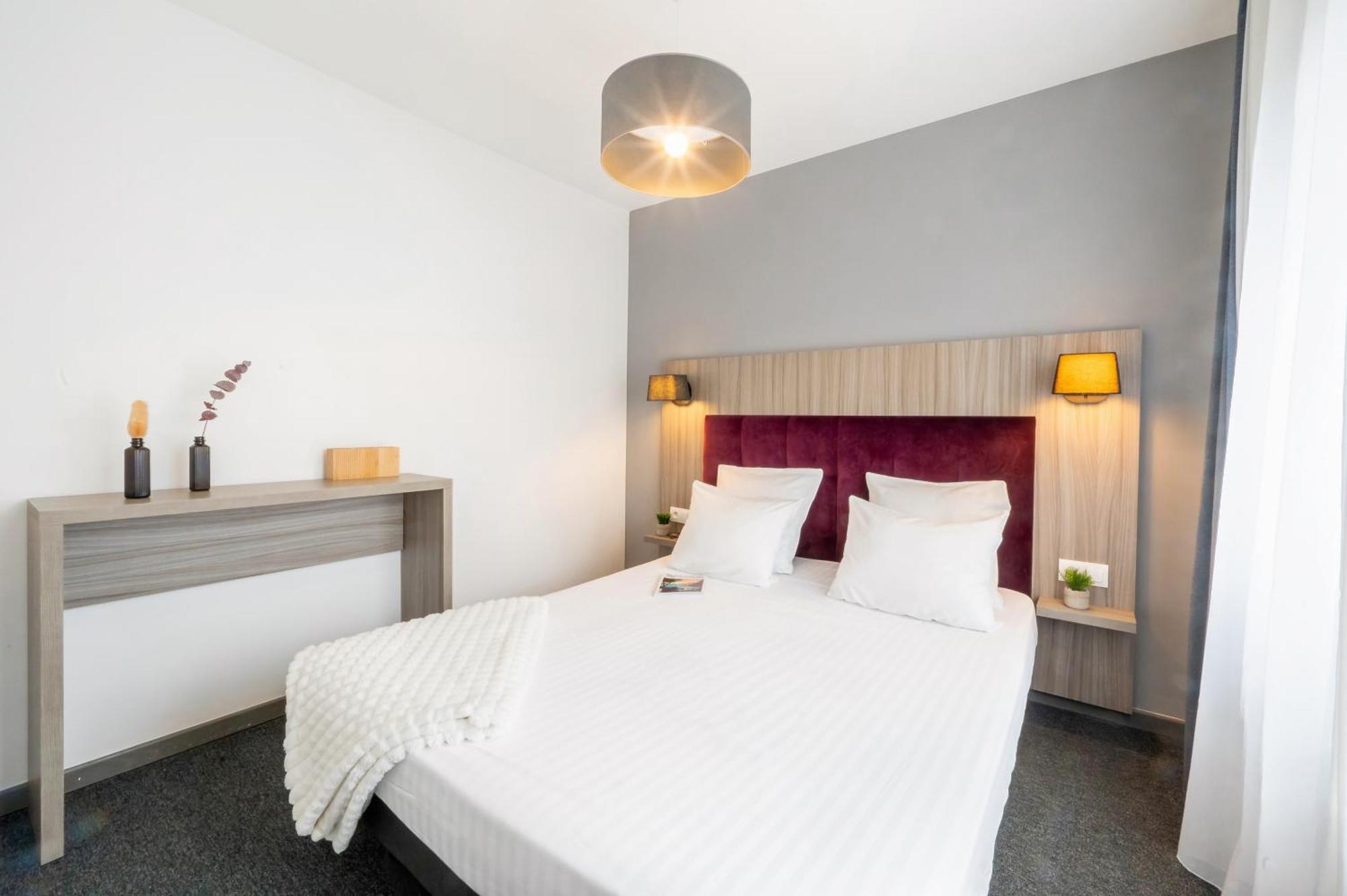 Nemea Appart Hotel Elypseo Strasbourg Port Экстерьер фото