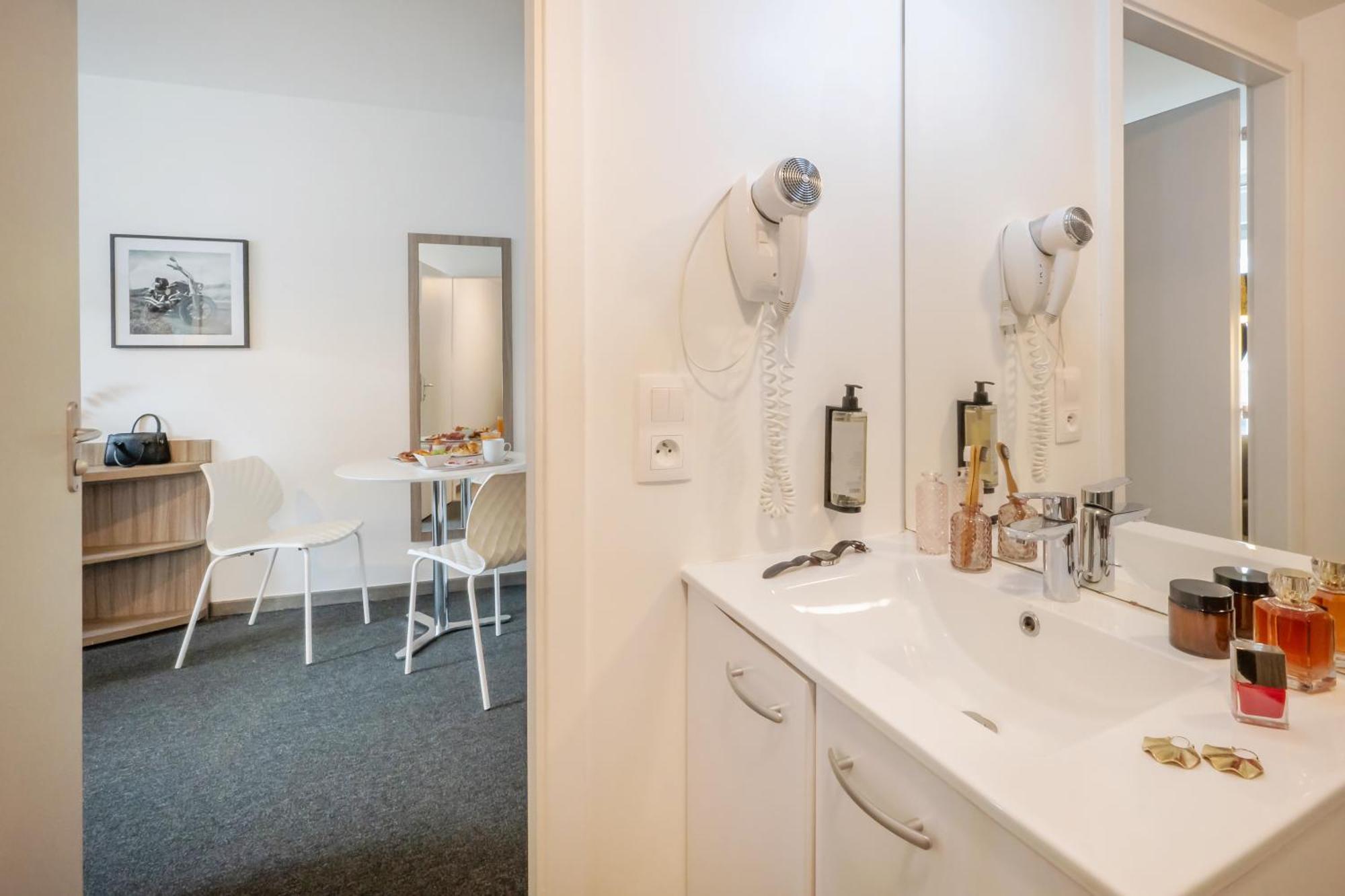Nemea Appart Hotel Elypseo Strasbourg Port Экстерьер фото