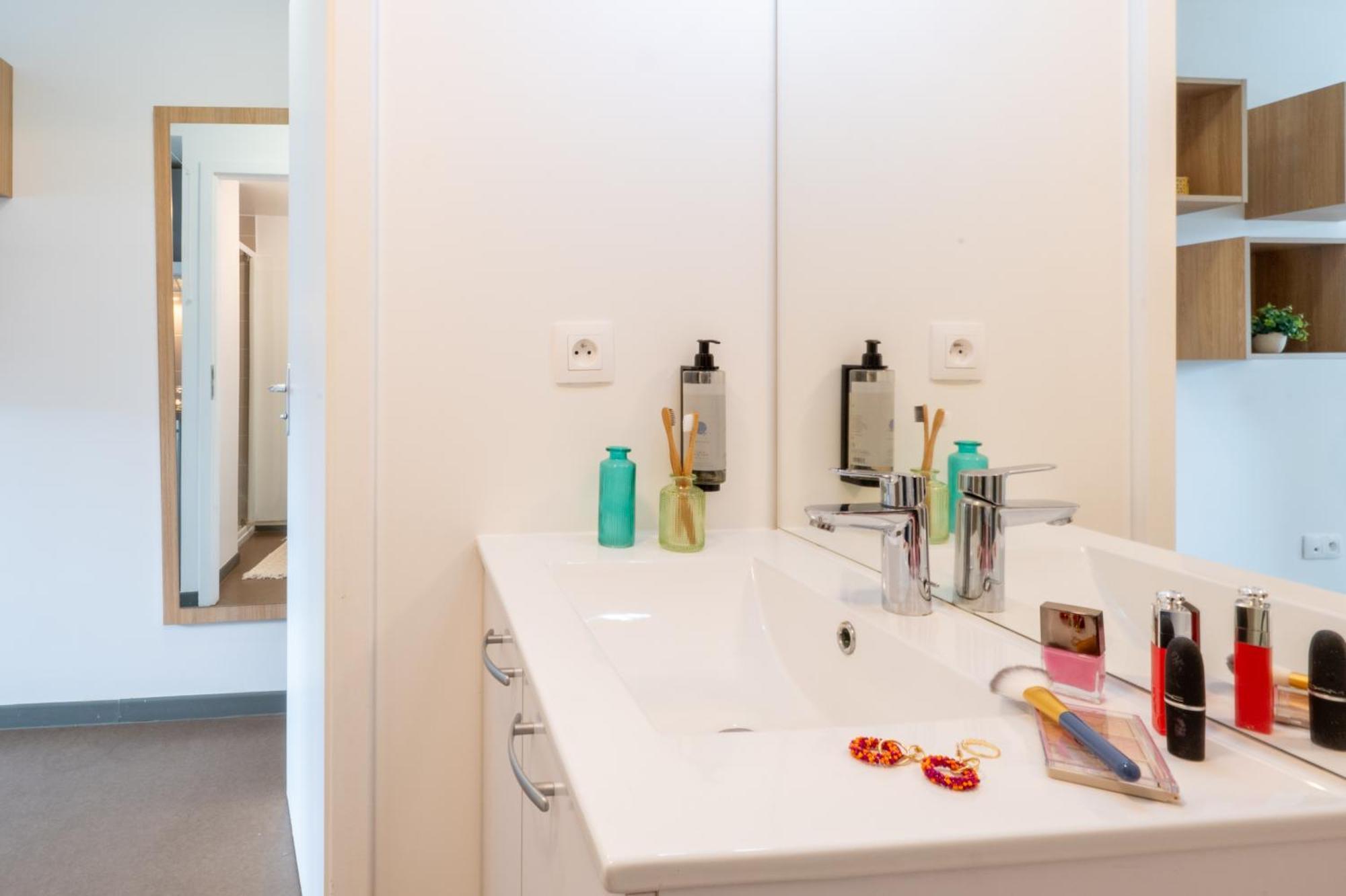 Nemea Appart Hotel Elypseo Strasbourg Port Экстерьер фото